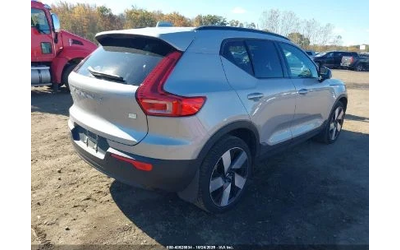 volvo-xc40 - 3