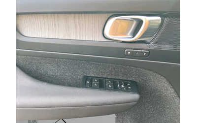 Volvo XC40 B5 Core AWD - автомобили, коли, обяви за нови и употребявани 16