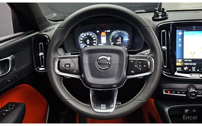 Volvo XC40 * T4* R-DESIGN* КОЖА* ПОДГРЕВ* TOP* - автомобили, коли, обяви за нови и употребявани 12