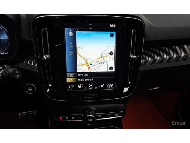 Volvo XC40 * T4* R-DESIGN* КОЖА* ПОДГРЕВ* TOP* - автомобили, коли, обяви за нови и употребявани 13