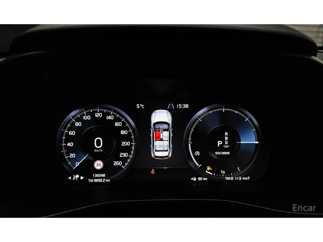 Volvo XC40 * T4* R-DESIGN* КОЖА* ПОДГРЕВ* TOP* - автомобили, коли, обяви за нови и употребявани 7