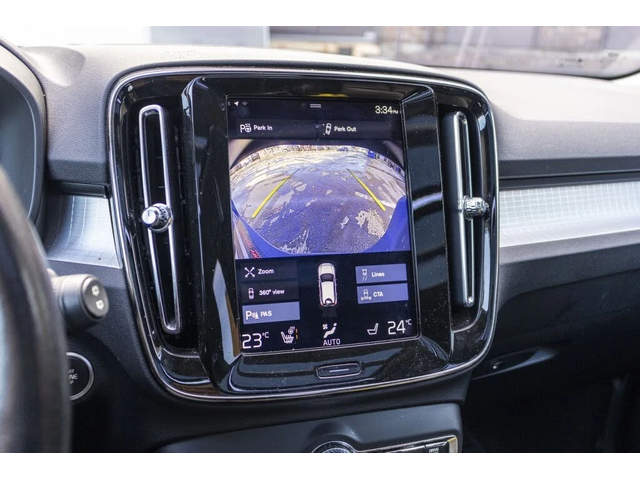 Volvo XC40 T5 MOMENTUM* HARMAN/KARDON* 360 КАМЕРИ* ПАНОРАМА - автомобили, коли, обяви за нови и употребявани 12