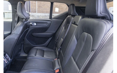 Volvo XC40 T5 MOMENTUM* HARMAN/KARDON* 360 КАМЕРИ* ПАНОРАМА - автомобили, коли, обяви за нови и употребявани 13