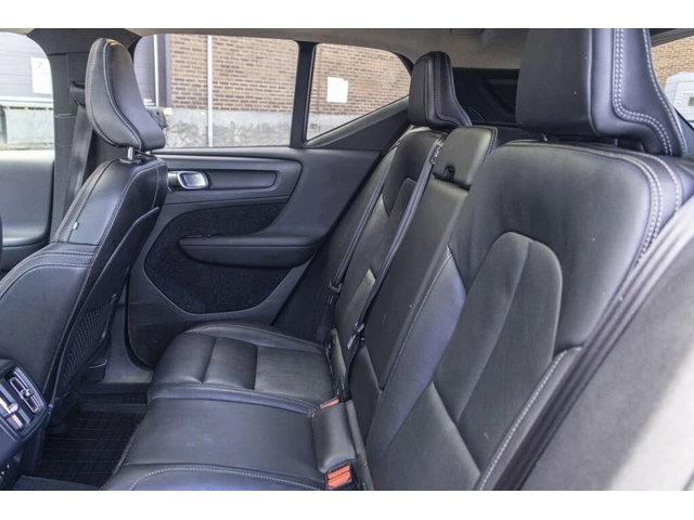 Volvo XC40 T5 MOMENTUM* HARMAN/KARDON* 360 КАМЕРИ* ПАНОРАМА - автомобили, коли, обяви за нови и употребявани 13