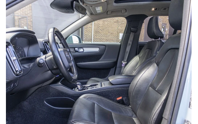 Volvo XC40 T5 MOMENTUM* HARMAN/KARDON* 360 КАМЕРИ* ПАНОРАМА - автомобили, коли, обяви за нови и употребявани 6