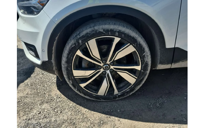 volvo-xc40 - 5