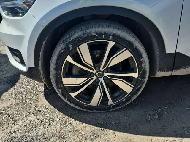 Volvo XC40 * ULTIMATE * ОТ ПРЕДСТАВИТЕЛСТВО - автомобили, коли, обяви за нови и употребявани 5