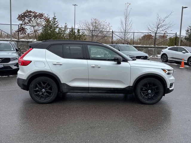 Volvo XC40 T5 AWD/ПАНОРАМА/360 КАМЕРИ - автомобили, коли, обяви за нови и употребявани 3