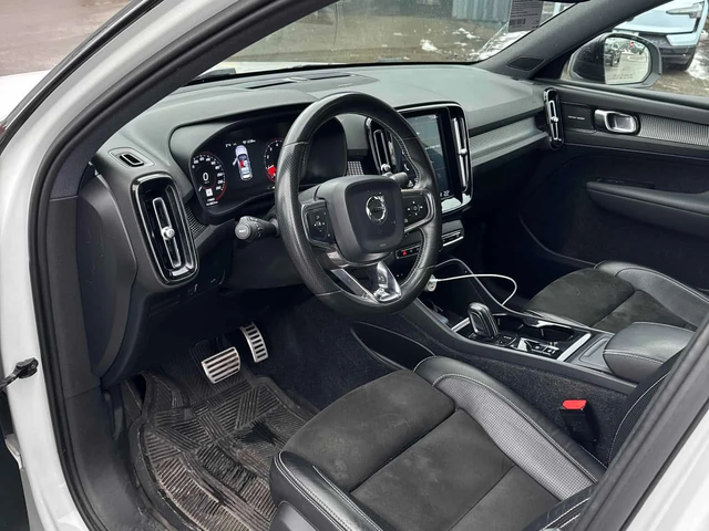 Volvo XC40 T5 AWD/ПАНОРАМА/360 КАМЕРИ - автомобили, коли, обяви за нови и употребявани 6