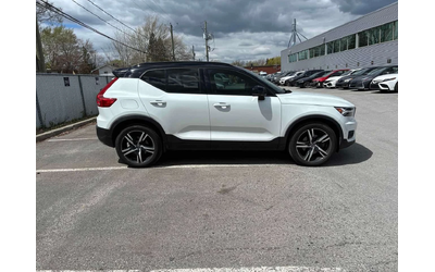 volvo-xc40 - 2