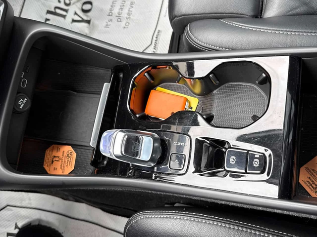 Volvo XC40 | Plus Dark Theme | ПОДГРЕВ | ПАНОРАМА | - автомобили, коли, обяви за нови и употребявани 11