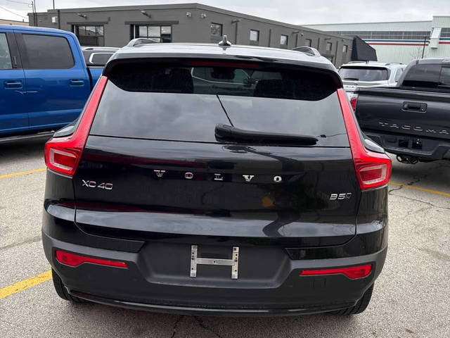 Volvo XC40 | Plus Dark Theme | ПОДГРЕВ | ПАНОРАМА | - автомобили, коли, обяви за нови и употребявани 3
