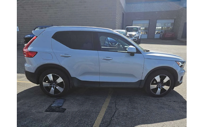volvo-xc40 - 2