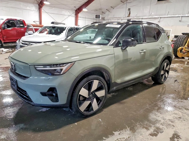 Volvo XC40 RECHARGE ULTIMATE AWD - автомобили, коли, обяви за нови и употребявани 0