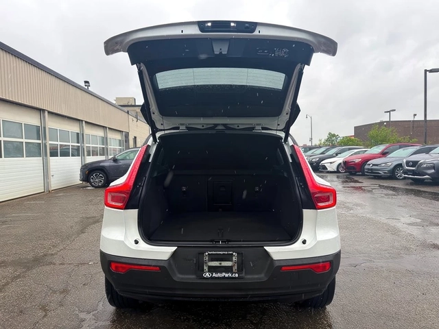 Volvo XC40 Recharge Pure Electric(78KWH)| ЛИЗИНГ - автомобили, коли, обяви за нови и употребявани 14