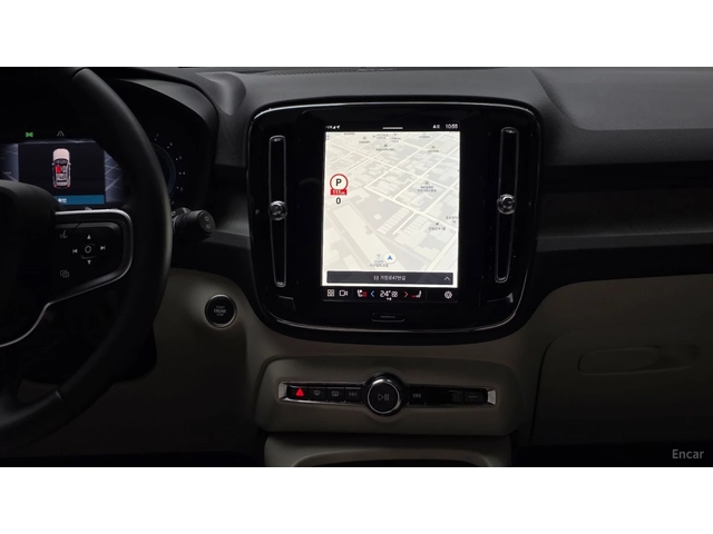 Volvo XC40 B4* ULTRA BRIGHT* 360* PANORAMA* ПОДГРЕВ* - автомобили, коли, обяви за нови и употребявани 12