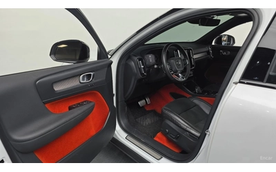 Volvo XC40 T4* R-Design* КОЖА* ПОДГРЕВ* ПАНО* КАМЕРА* - автомобили, коли, обяви за нови и употребявани 8