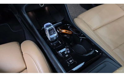 Volvo XC40 B4 Inscription* КОЖА* НАВИ* ПАНО* 360 - автомобили, коли, обяви за нови и употребявани 6