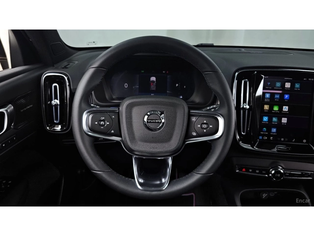 Volvo XC40 B4 Black Edition* КОЖА* НАВИ* ПАНО* 360 - автомобили, коли, обяви за нови и употребявани 12