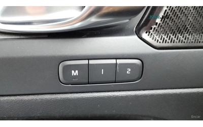 Volvo XC40 B4 Inscription* КОЖА* НАВИ* ПАНО - автомобили, коли, обяви за нови и употребявани 16