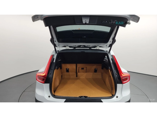 Volvo XC40 B4 Inscription* КОЖА* НАВИ* ПАНО - автомобили, коли, обяви за нови и употребявани 8