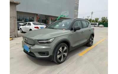 volvo-xc40 - 0