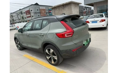 volvo-xc40 - 4