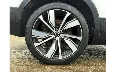 Volvo XC40 Recharge Pure Electric | ПАНОРАМА | 360 КАМЕРА | - автомобили, коли, обяви за нови и употребявани 6
