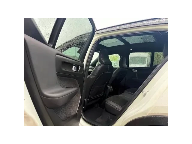 Volvo XC40 Recharge Pure Electric | ПАНОРАМА | 360 КАМЕРА | - автомобили, коли, обяви за нови и употребявани 15