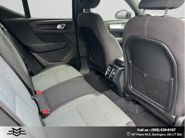 Volvo XC40 2 Ключа* Камера* Сервизна - автомобили, коли, обяви за нови и употребявани 11