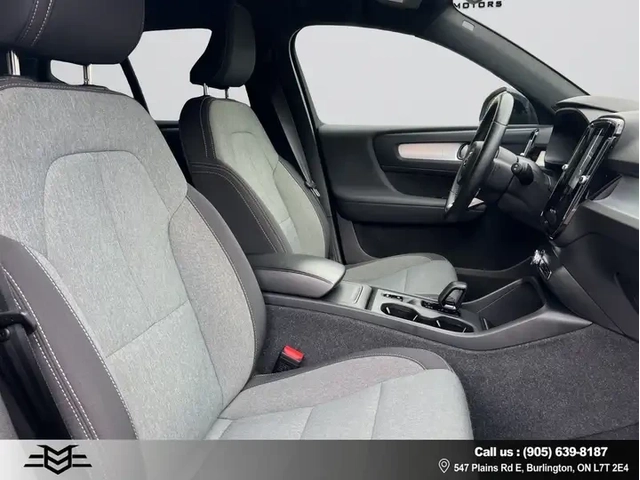 Volvo XC40 2 Ключа* Камера* Сервизна - автомобили, коли, обяви за нови и употребявани 10