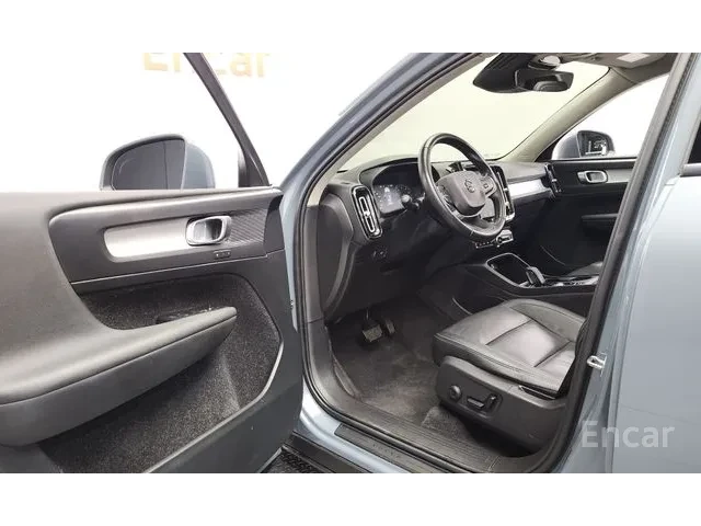 Volvo XC40 T4 Inscription* ЛИЗИНГ* - автомобили, коли, обяви за нови и употребявани 13
