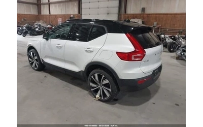 volvo-xc40 - 2