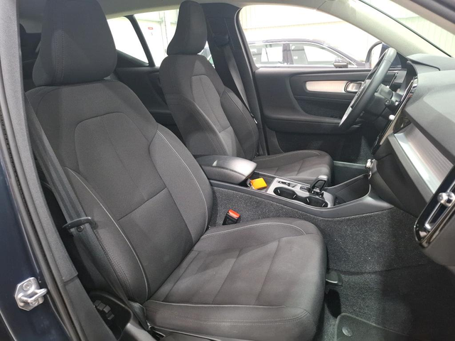 Volvo XC40 T4 Recharge/ PHEV/ Inscription B/ DCT 7/ - автомобили, коли, обяви за нови и употребявани 5