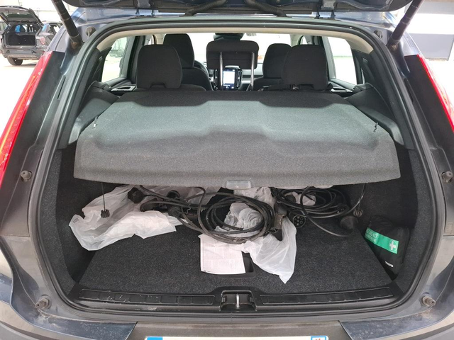 Volvo XC40 T4 Recharge/ PHEV/ Inscription B/ DCT 7/ - автомобили, коли, обяви за нови и употребявани 6