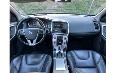 Volvo XC60 2.4D* OCEAN RACE* 4Х4* АВТОМАТИК* - автомобили, коли, обяви за нови и употребявани 10