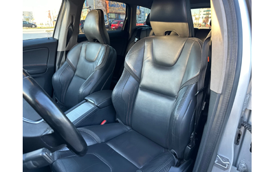 Volvo XC60 2.4D* OCEAN RACE* 4Х4* АВТОМАТИК* - автомобили, коли, обяви за нови и употребявани 11