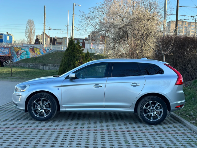 Volvo XC60 2.4D* OCEAN RACE* 4Х4* АВТОМАТИК* - автомобили, коли, обяви за нови и употребявани 4