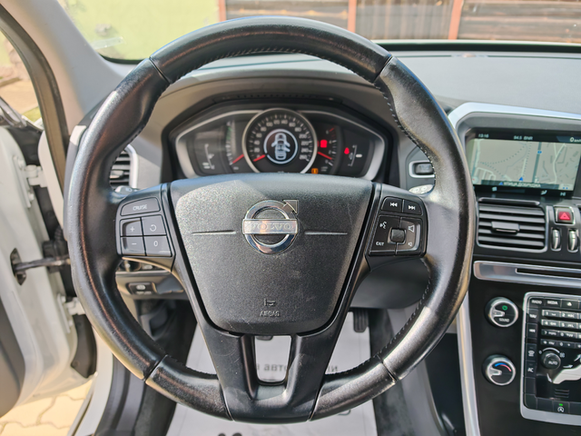 Volvo XC60 2.0-D4-НАВИ-КОЖА - автомобили, коли, обяви за нови и употребявани 12
