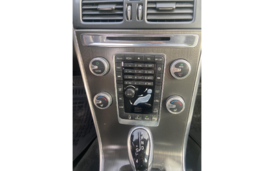 Volvo XC60, 2015 г., 287000 км, 181 к.с. - автомобили, коли, обяви за нови и употребявани 10