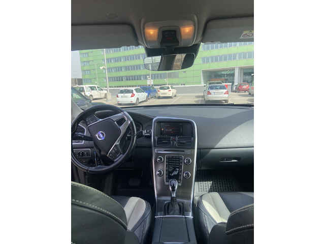 Volvo XC60, 2015 г., 287000 км, 181 к.с. - автомобили, коли, обяви за нови и употребявани 18