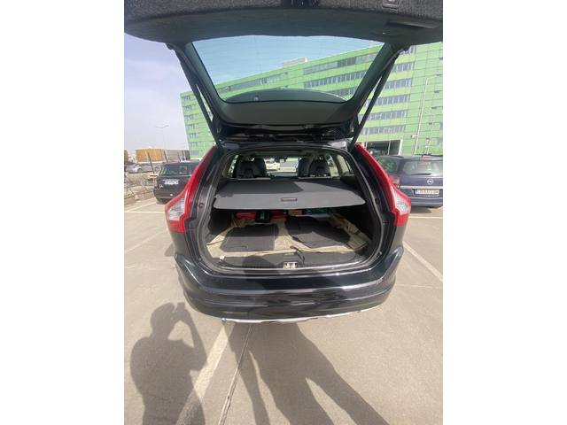 Volvo XC60, 2015 г., 287000 км, 181 к.с. - автомобили, коли, обяви за нови и употребявани 2