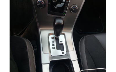 Volvo XC60 D3 2, 4D 163ps - автомобили, коли, обяви за нови и употребявани 7