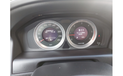 Volvo XC60 D3 2, 4D 163ps - автомобили, коли, обяви за нови и употребявани 8