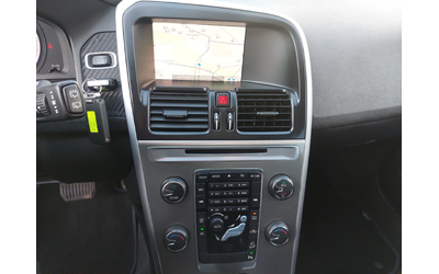 Volvo XC60 D3 2, 4D 163ps - автомобили, коли, обяви за нови и употребявани 9