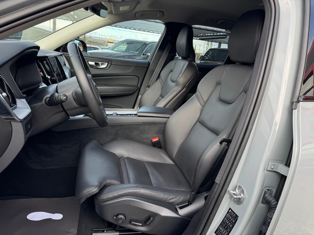 Volvo XC60 2.0D-B4-AWD-HYBRID-FACELIFT-KEYLESS-CAMERA-TOP - автомобили, коли, обяви за нови и употребявани 7