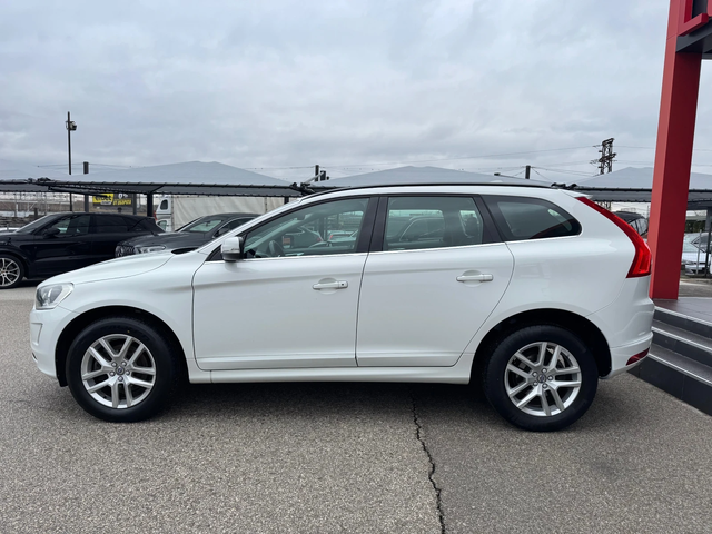 Volvo XC60 2.0D-FACELIFT-AUT-NAVI-DIGITAL - автомобили, коли, обяви за нови и употребявани 2