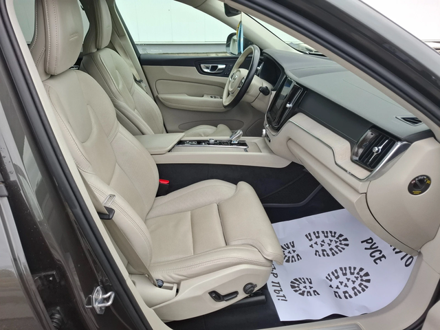 Volvo XC60 2.0HYBRID Face Lift Navi Пдгрев Общуване Камера - автомобили, коли, обяви за нови и употребявани 9