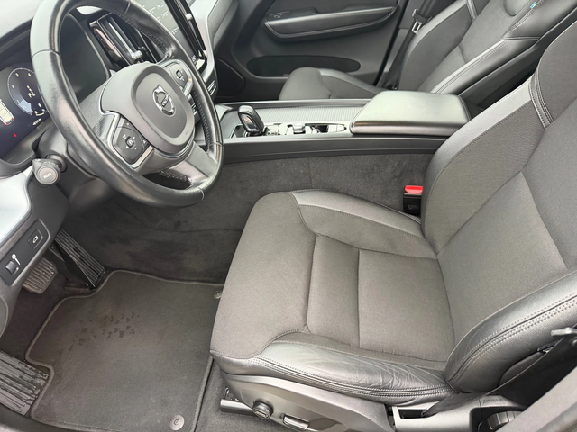 Volvo XC60 B4 AWD (KATO НОВА) - автомобили, коли, обяви за нови и употребявани 8