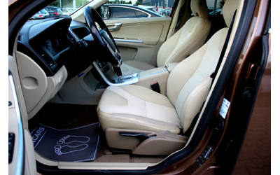 Volvo XC60 2.4D ЛИЗИНГ - автомобили, коли, обяви за нови и употребявани 10